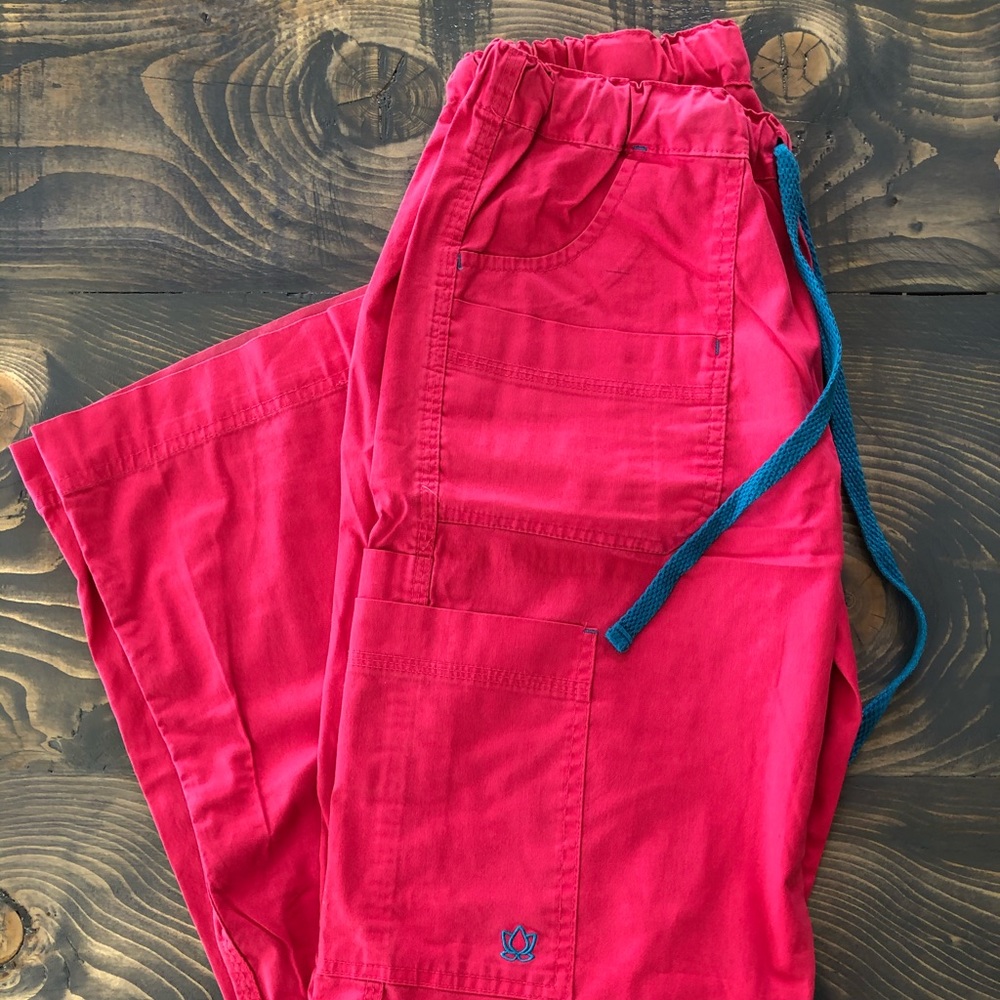 Scrub pants